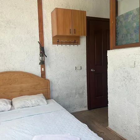 Alojamento de Acomodação e Pequeno-almoço Mozaik 3*