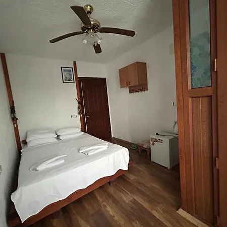 Mozaik Bed & Breakfast Kaş